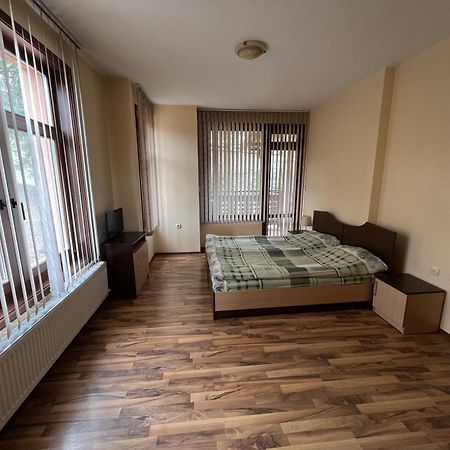 Panorama Guest House Smoljan Esterno foto