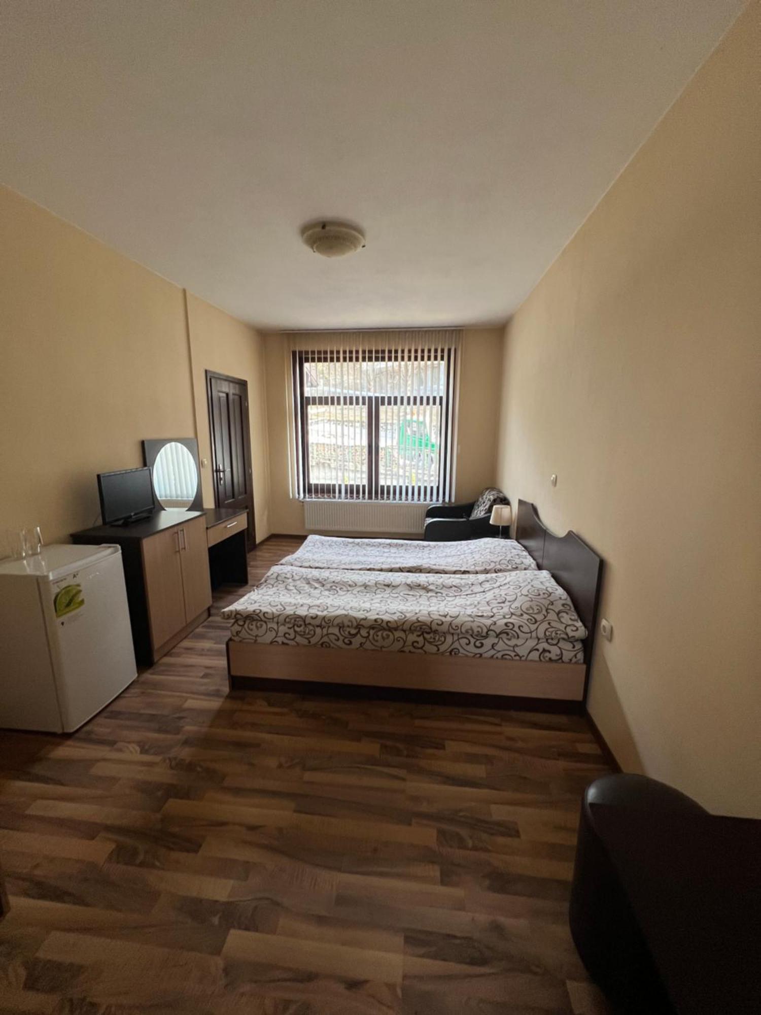 Panorama Guest House Smoljan Esterno foto